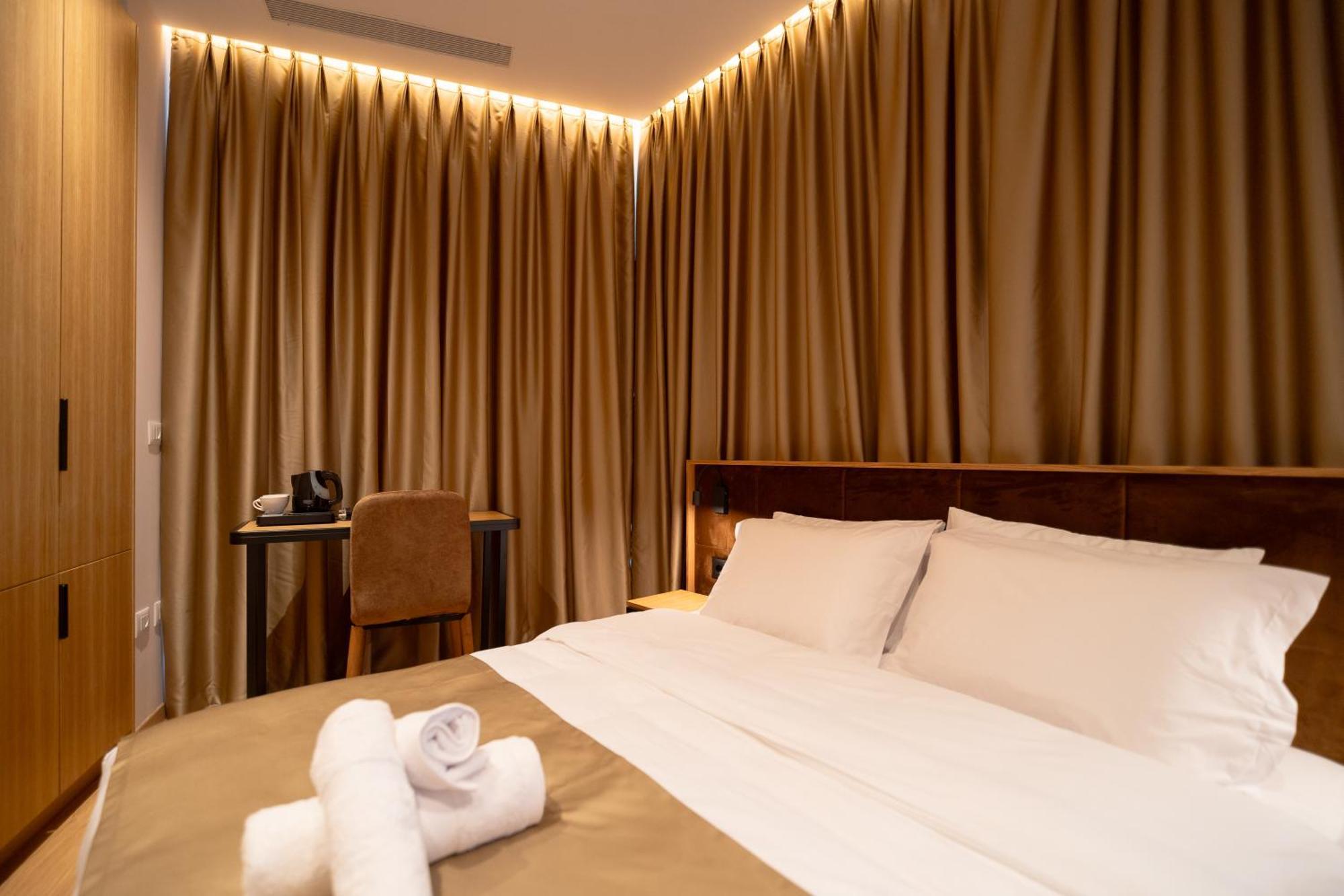 Boutique Jera Tirana